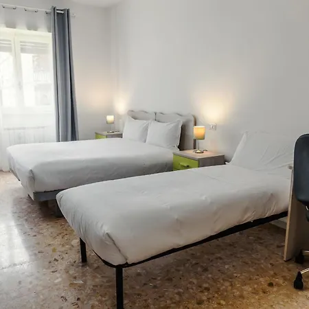 Veturia 4*